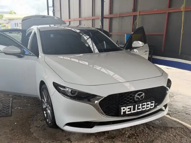 Mazda 3