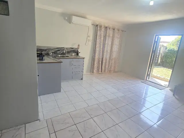 Studio apartment in WARREN to rent, Cunupia