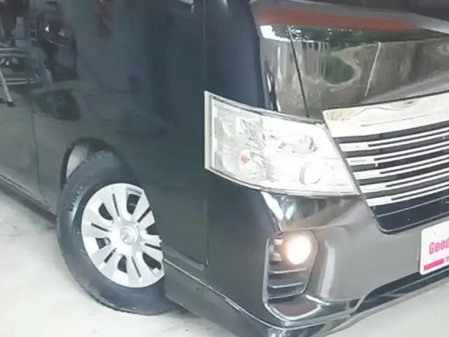 Nv350 nissan, Piarco