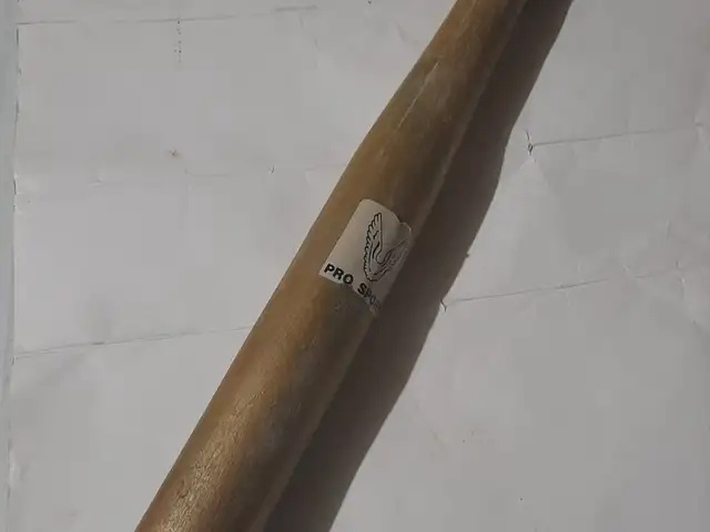 Baseball bat, Trincity