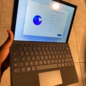 Microsoft surface pro, Arima