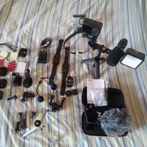 Adventure/Content Creator deep oceanaction cam. Mic and accessories, Arima