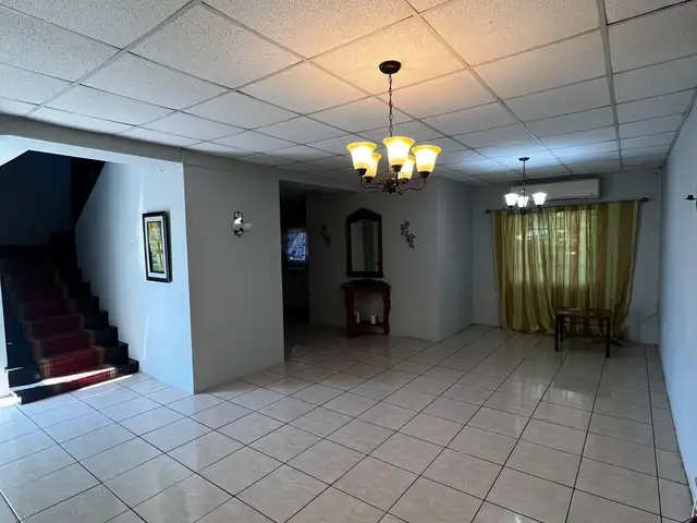 3-bedroom townhouse in San Fernando to rent, Freeport