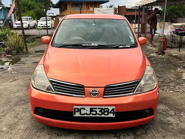 Nissan Tiida