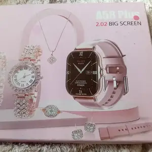 Smart watch jewelery set, Tacarigua