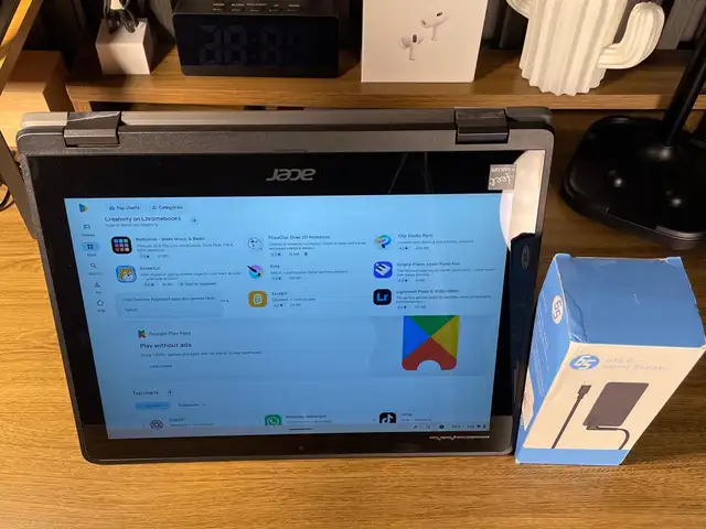 13inch touchscreen foldable Acer laptop, Arima
