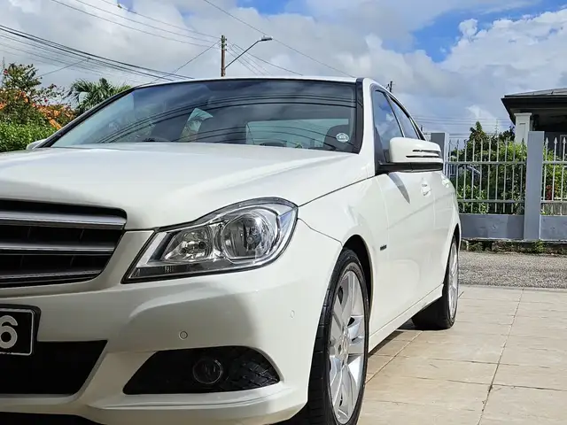 Mercedes Benz C-Class