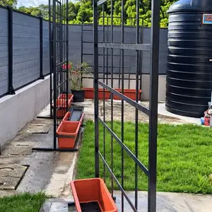 Garden trellis with rectangular planters box, Sangre Grande