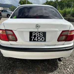 Nissan Almera