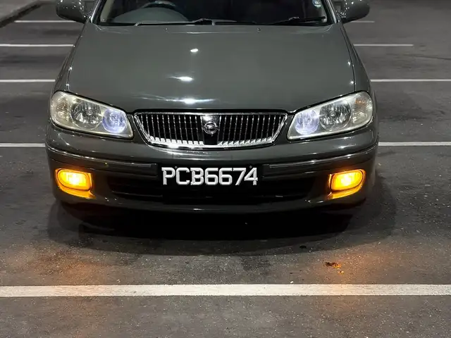 Nissan Almera