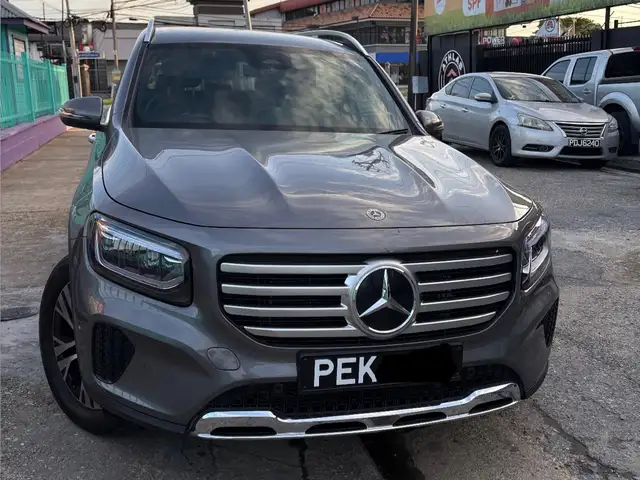 Mercedes Benz GLB-Class